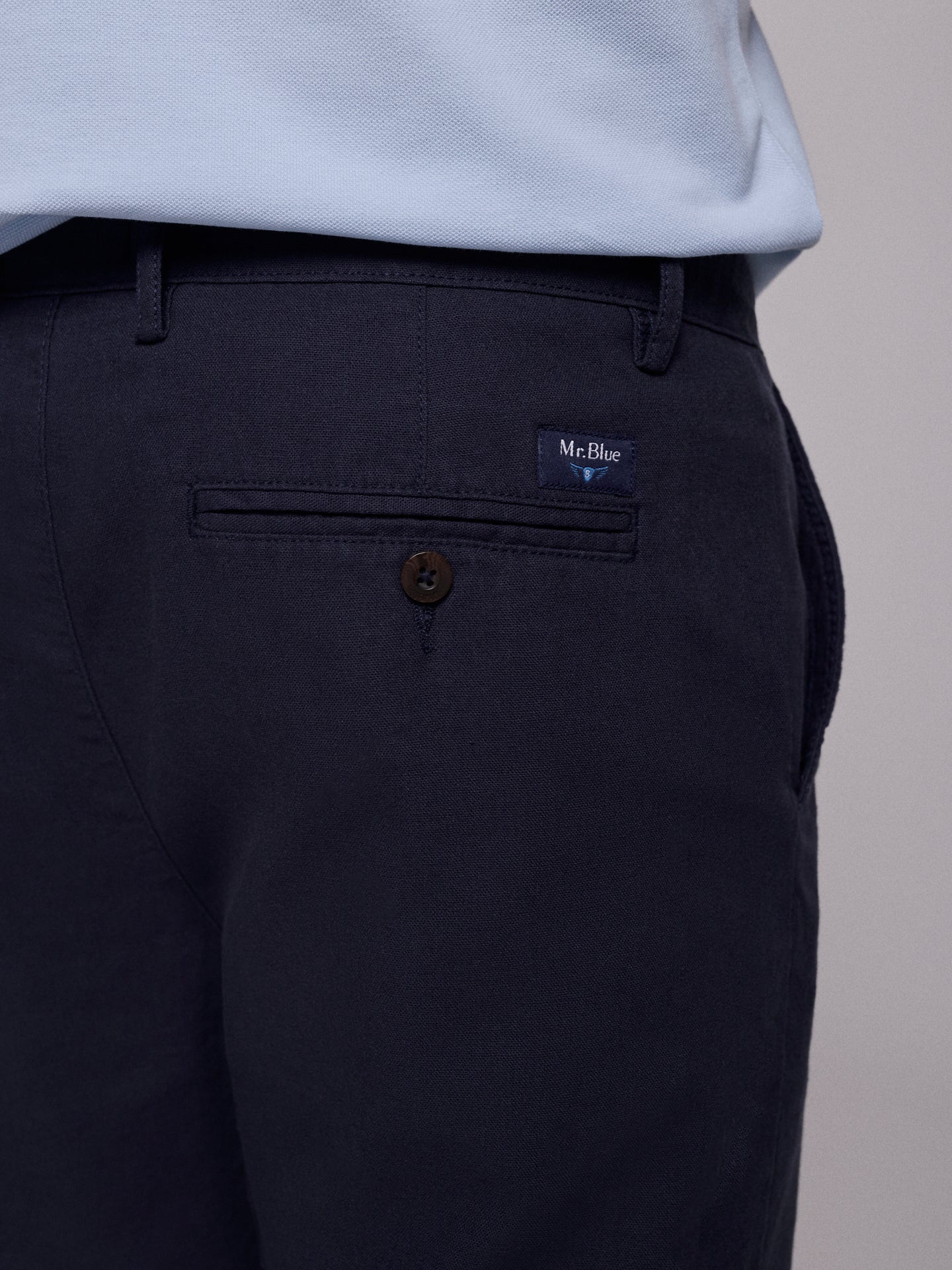 BERMUDA LINO AZUL REGULAR FIT MR. AZUL