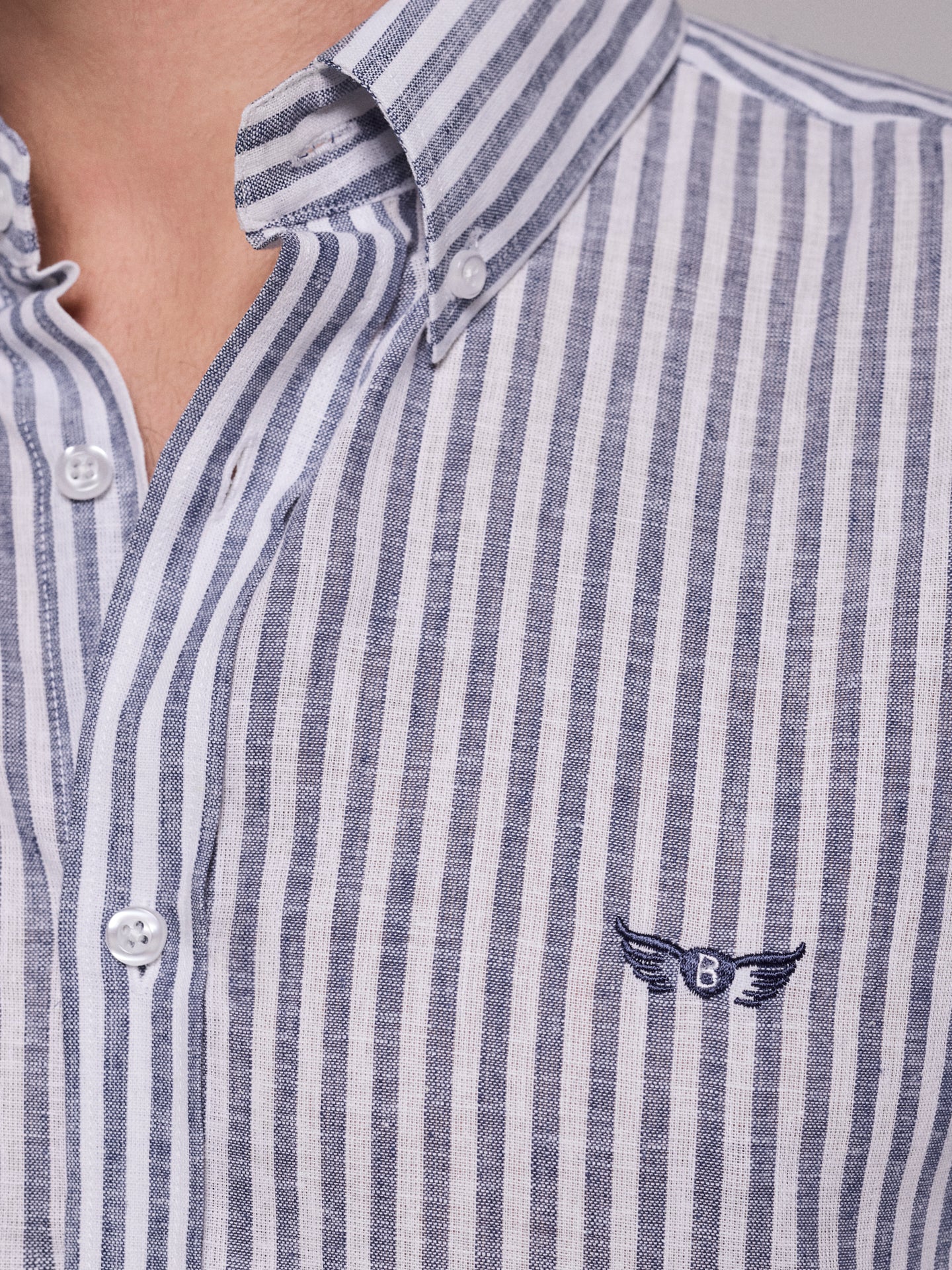 CAMISA LINO AZUL MANGA LARGA REGULAR FIT MR. AZUL