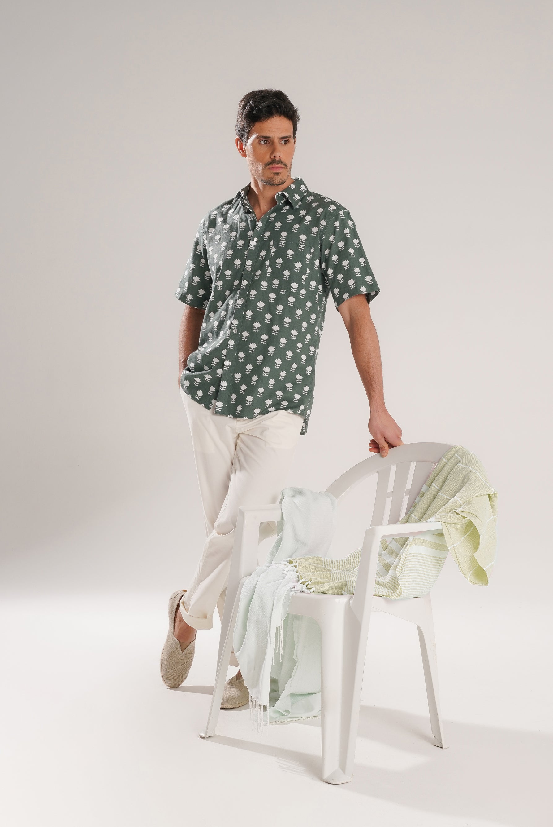 GREEN SHIRT SHORT SLEEVE REGULAR FIT MR. BLUE