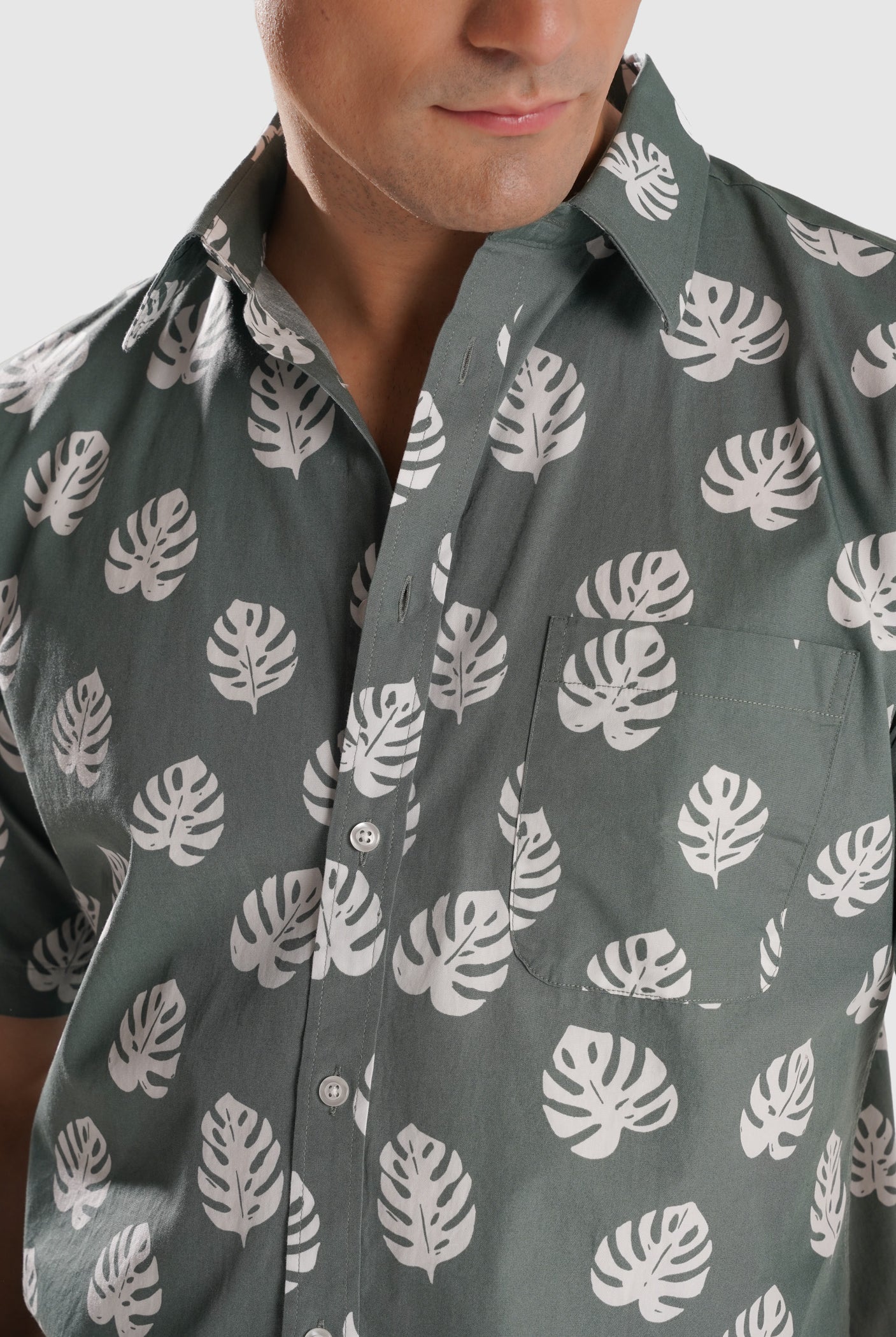 GREEN SHIRT SHORT SLEEVE REGULAR FIT MR. BLUE