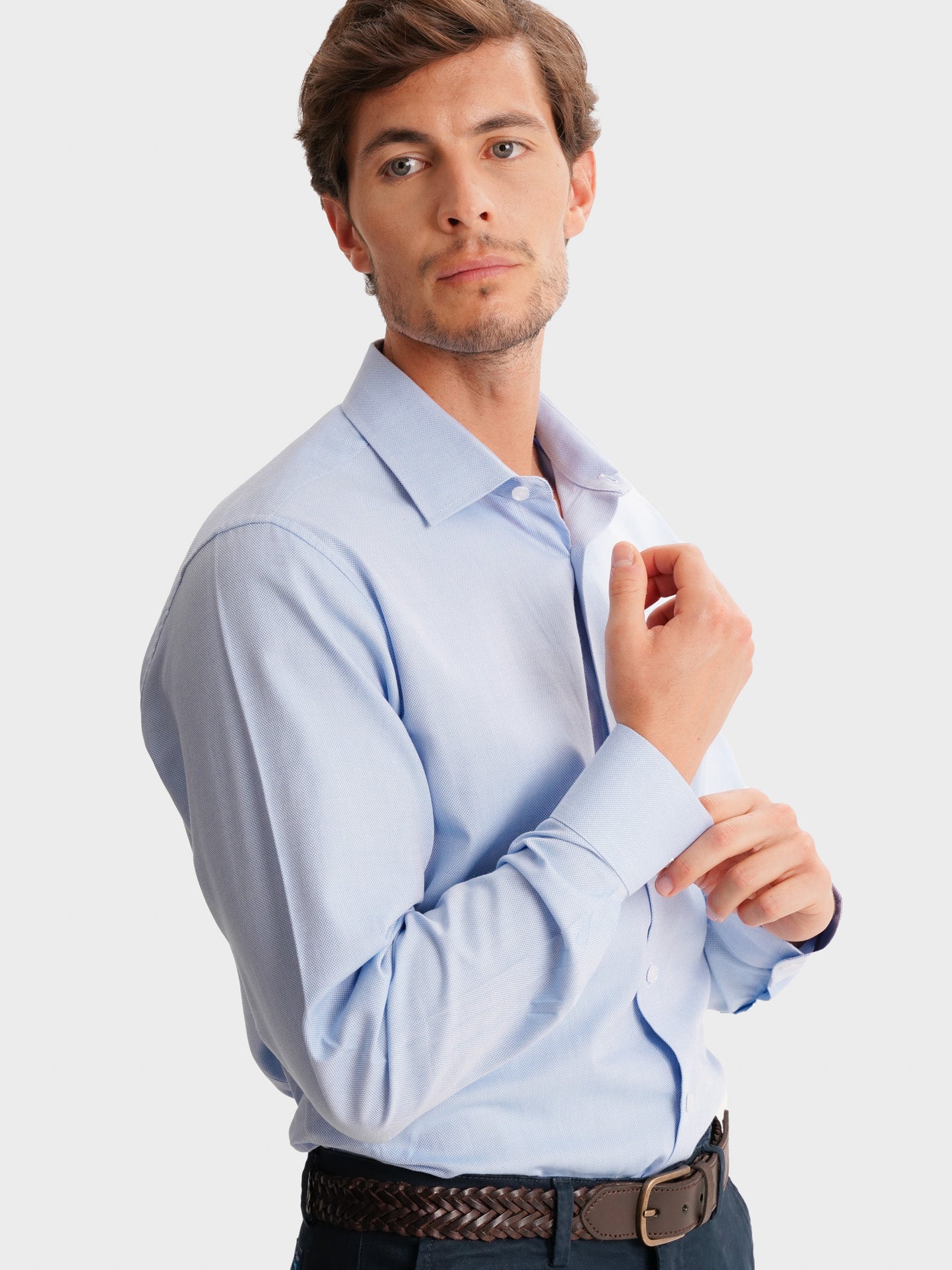 CAMISA MR AZUL SLIM FIT. AZUL