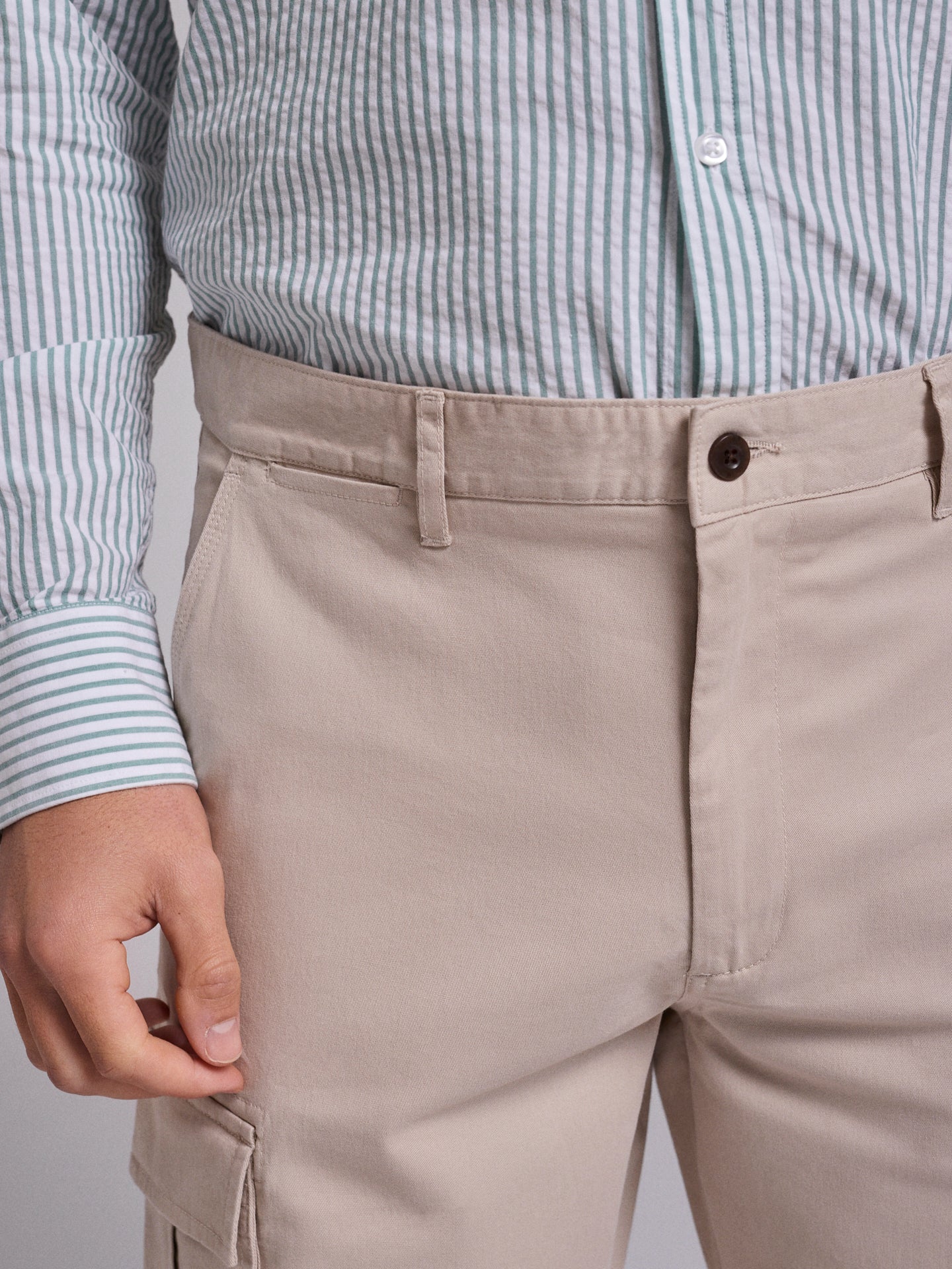 BERMUDA DE ALGODÓN BEIGE REGULAR FIT MR. AZUL